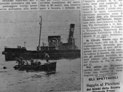 Qui � possibile riconoscere il palombaro barese Giuseppe Carofiglio mentre torna in superficie dopo un tentativo di recupero della carcassa dell'aereo